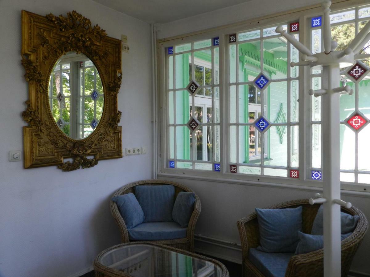 Good Mood Hotel Jurmala Exterior photo
